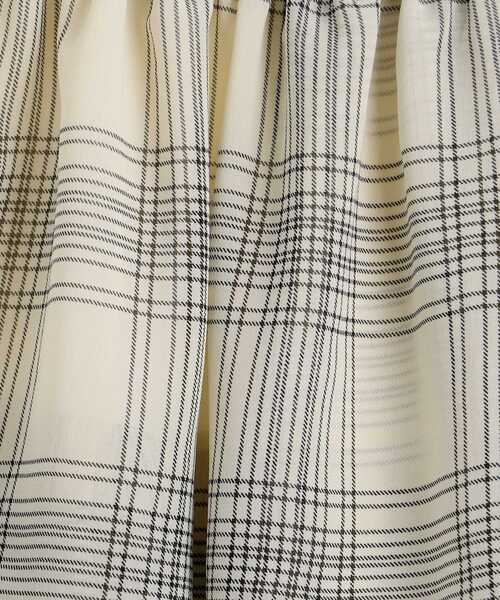 MAJESTIC LEGON（マジェスティックレゴン）の「アシメティアードスカート（スカート・レディース・ホワイト系その他2/ベージュ系その他2/ブラック系その他・MEDIUM）」の18枚目の写真