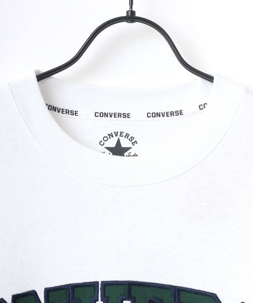 CONVERSE(コンバース)の「CONVERSE/コンバース ビッグシルエット カレッジロゴ アップリケ刺繍 Tシャツ(Tシャツ/カットソー・メンズ・ホワイト/ネイビー/グリーン/スミクロ・LL/M/L)」の16枚目の写真