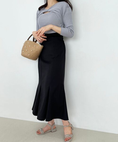 MAJESTIC LEGON(マジェスティックレゴン)の「ハイウエストマーメイドスカート(スカート・レディース・アイボリー/グリーン/ブルー/ブラック・MEDIUM)」の3枚目の写真