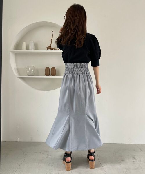 MAJESTIC LEGON(マジェスティックレゴン)の「ハイウエストマーメイドスカート(スカート・レディース・アイボリー/グリーン/ブルー/ブラック・MEDIUM)」の14枚目の写真