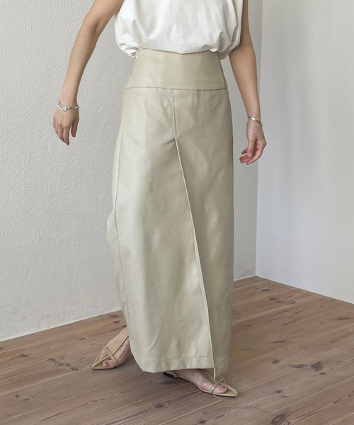 wee9s(ウィークス)の「fake leather wrap skirt / 1年中使えるバックゴムフェイクレザーラップスカート(スカート・レディース・オレンジ/ブルー/ベージュ/ブラック/ピンク・FREE)」の14枚目の写真