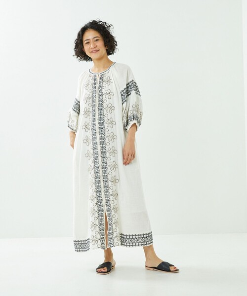 Freada（フリーダ）の「Freada/フリーダ インドコード刺繍ワンピース（シャツワンピース・レディース・ブラック/ホワイト・ﾌﾘ-）」の22枚目の写真