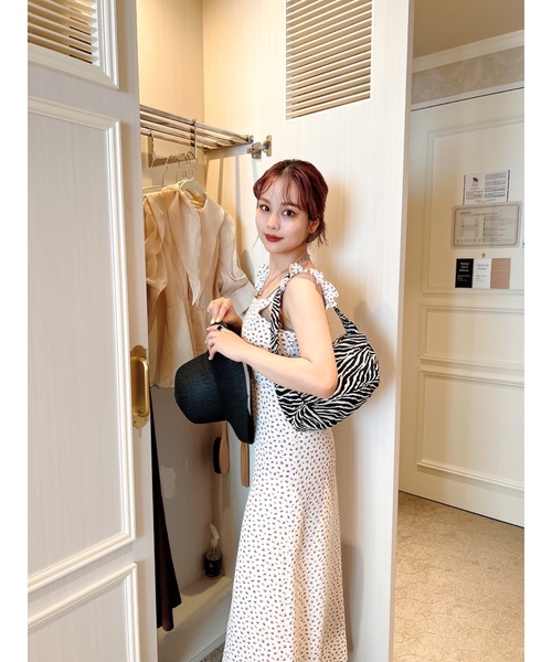 JUMELLE(ジュメロ)の「ヴィンテージフラワードレス(ワンピース・レディース・アイボリー・FREE)」の5枚目の写真