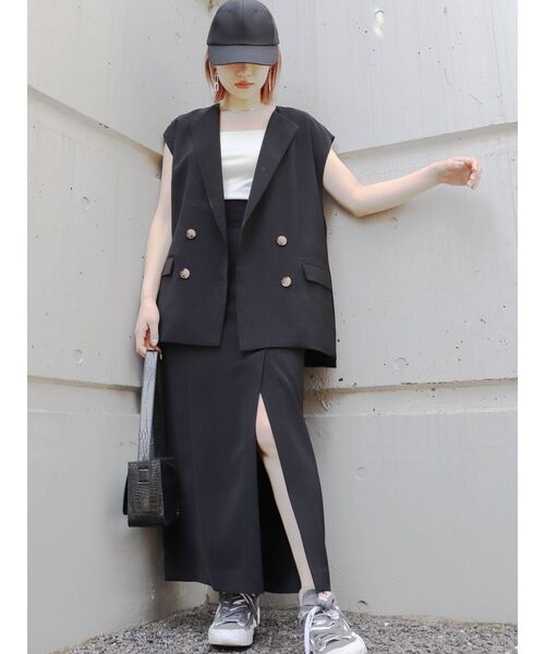 MURUA（ムルーア）の「ドビークロススリットスカート【セットアップ着用可能】（スカート・レディース・ブラック/ベージュ/ブルー・1/2）」の14枚目の写真