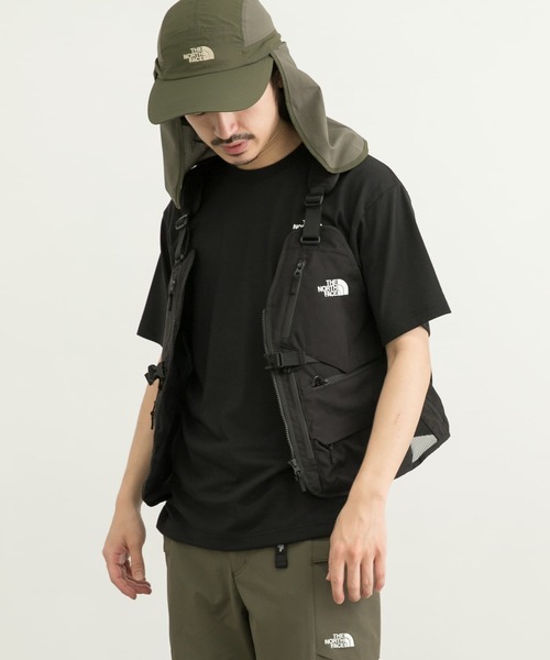 THE NORTH FACE（ザノースフェイス）の「THE NORTH FACE　GEAR MESH VEST（ベスト・メンズ・ブラック/オリーブ・MEDIUM）」の3枚目の写真