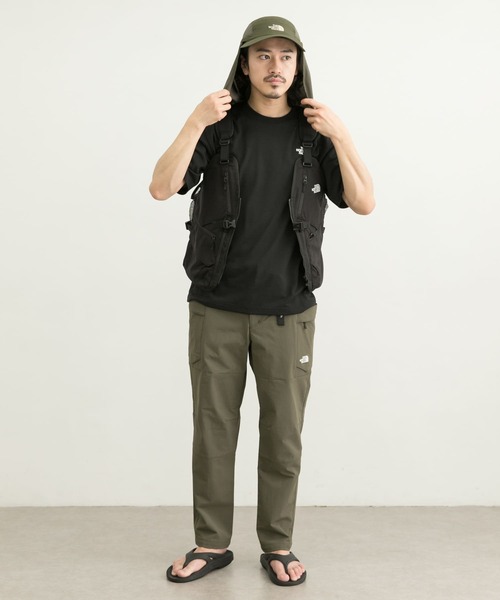 THE NORTH FACE（ザノースフェイス）の「THE NORTH FACE　GEAR MESH VEST（ベスト・メンズ・ブラック/オリーブ・MEDIUM）」の5枚目の写真