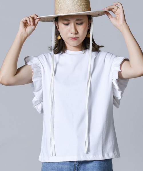 folka（フォルカ）の「【folka（フォルカ）】袖フリルTシャツ（Tシャツ/カットソー・レディース・ホワイト/チャコールグレー/ブラック/ピンクベージュ・ONE SIZE）」の5枚目の写真