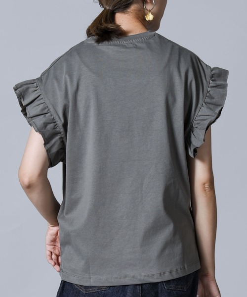 folka（フォルカ）の「【folka（フォルカ）】袖フリルTシャツ（Tシャツ/カットソー・レディース・ホワイト/チャコールグレー/ブラック/ピンクベージュ・ONE SIZE）」の12枚目の写真