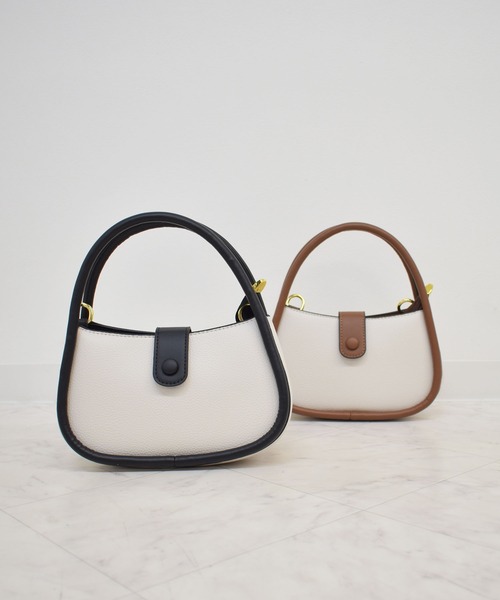 Reurie'（レウリィ）の「2wayバイカラーバッグ（ショルダーバッグ・レディース・ブラック×ホワイト/ブラウン系その他・FREE）」の14枚目の写真