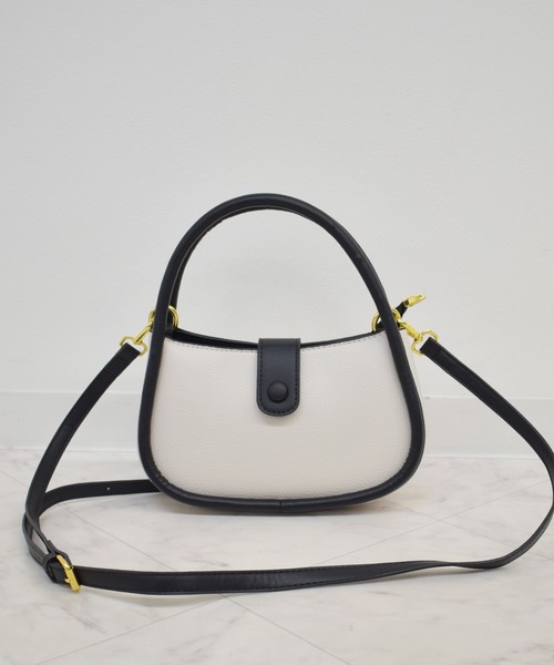 Reurie'（レウリィ）の「2wayバイカラーバッグ（ショルダーバッグ・レディース・ブラック×ホワイト/ブラウン系その他・FREE）」の15枚目の写真