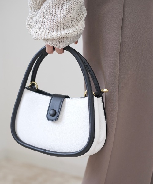 Reurie'（レウリィ）の「2wayバイカラーバッグ（ショルダーバッグ・レディース・ブラック×ホワイト/ブラウン系その他・FREE）」の22枚目の写真