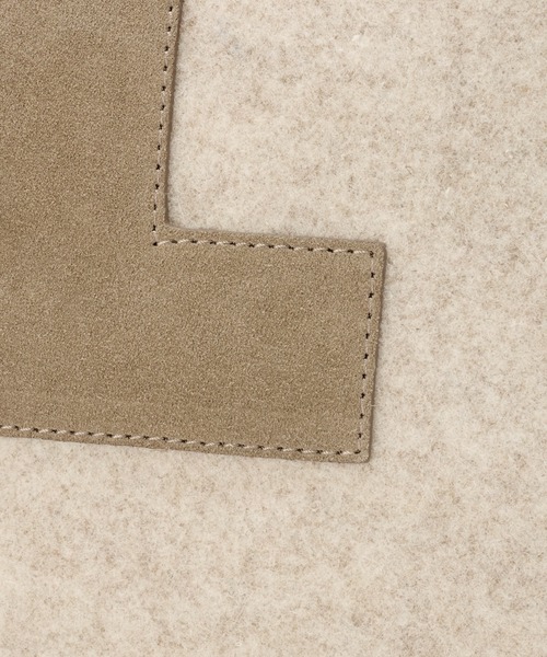 IACUCCI（イアクッチ）の「ソルベット M FELTRO MONOREWOOLY（トートバッグ・レディース・グレー/ベージュ系その他・FREE）」の11枚目の写真