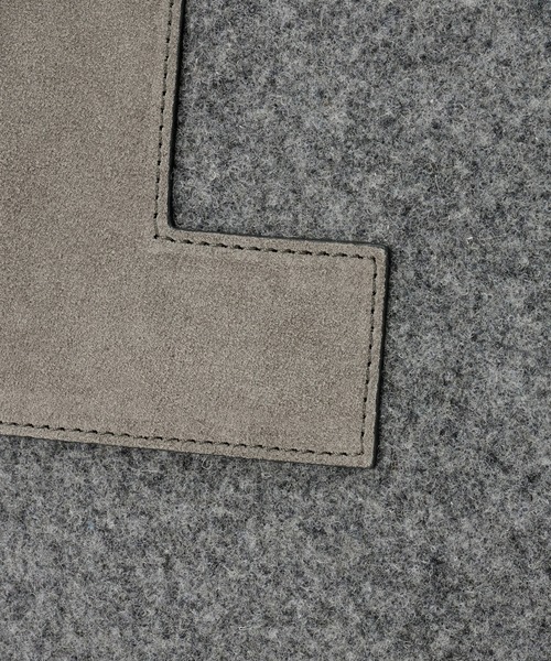 IACUCCI（イアクッチ）の「ソルベット M FELTRO MONOREWOOLY（トートバッグ・レディース・グレー/ベージュ系その他・FREE）」の21枚目の写真