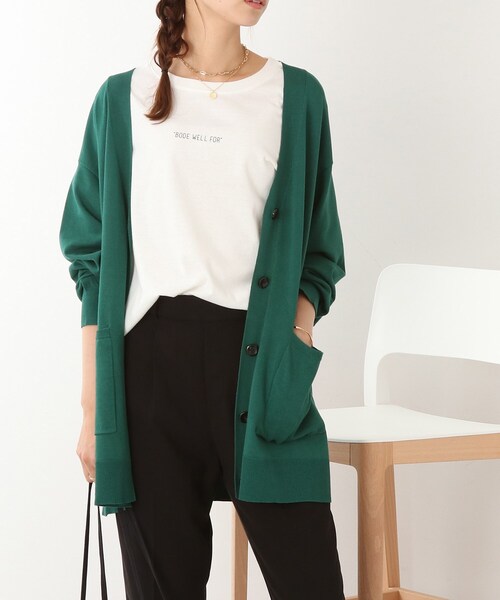 DRESKIP（ドレスキップ）の「◆【すっきり見え】ゆったりVネックカーディガン（カーディガン/ボレロ・レディース・ブラック/グリーン/ベージュ/パープル系・04/02/03）」の4枚目の写真