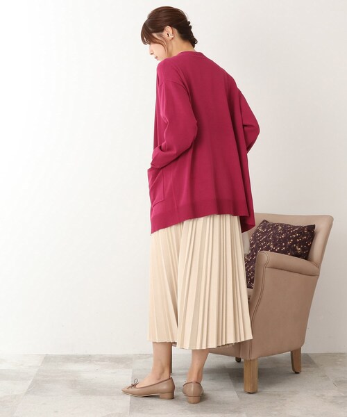 DRESKIP（ドレスキップ）の「◆【すっきり見え】ゆったりVネックカーディガン（カーディガン/ボレロ・レディース・ブラック/グリーン/ベージュ/パープル系・04/02/03）」の15枚目の写真