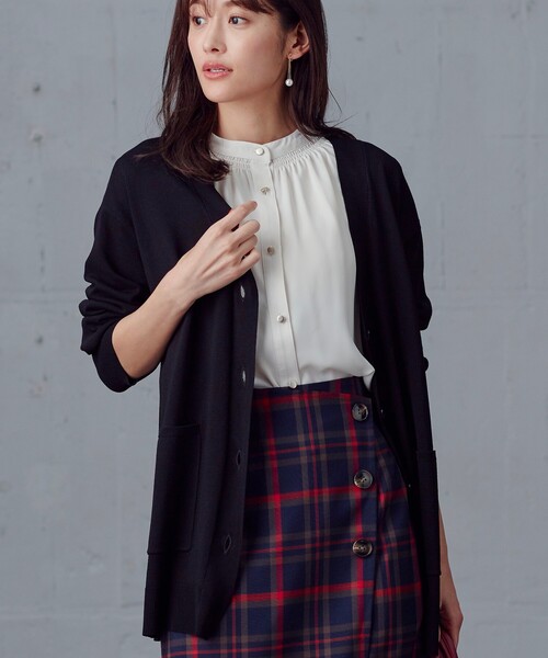 DRESKIP（ドレスキップ）の「◆【すっきり見え】ゆったりVネックカーディガン（カーディガン/ボレロ・レディース・ブラック/グリーン/ベージュ/パープル系・04/02/03）」の7枚目の写真