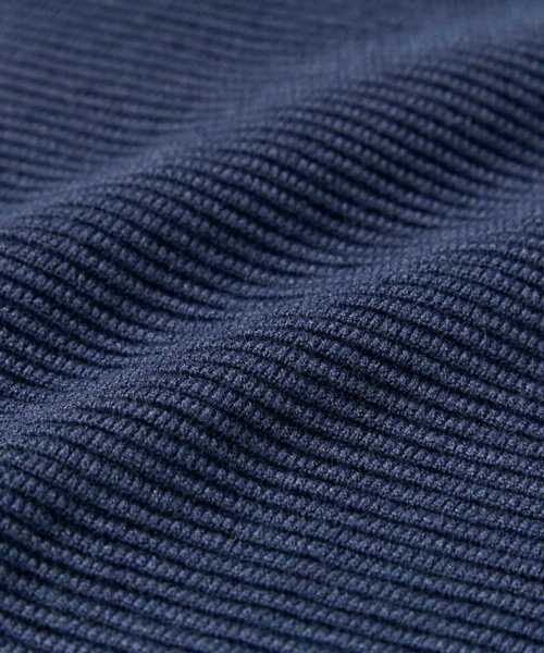 MEN'S MELROSE（メンズメルローズ）の「ミドルゲージリップルクルーネックニット（ニット/セーター・メンズ・グリーン/ライトベージュ/ネイビー/パープル/グレイッシュベージュ・4/3）」の18枚目の写真