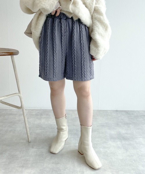 w closet（ダブルクローゼット）の「ケーブル編みジャガードショートパンツ（その他パンツ・レディース・アイボリー/ブルー/ブラック・FREE）」の3枚目の写真
