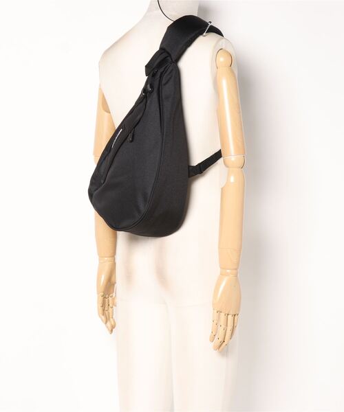 ★超美品★ russet ボディバッグ russet ラシット 百合紋章 ボディバッグ ナイロン素材