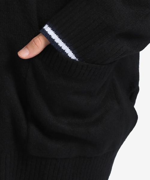 tommy jeans（トミー ジーンズ）の「スケーターバッジロゴカーディガン（カーディガン/ボレロ・メンズ・ブラック/グレー・SMALL/MEDIUM/LARGE/X-LARGE）」の12枚目の写真