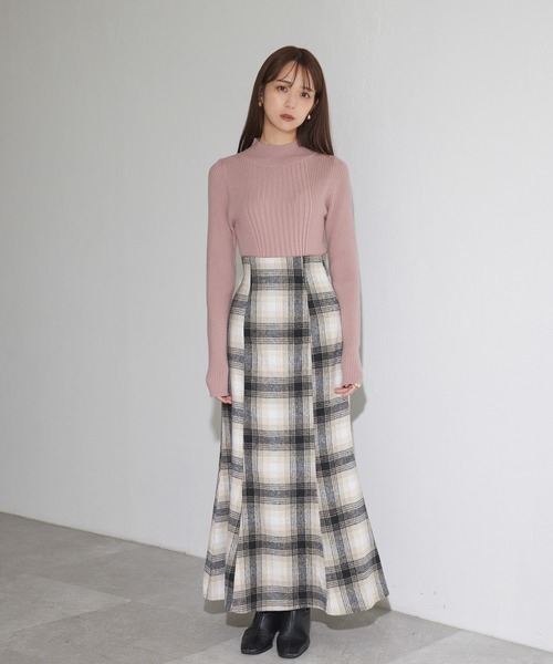 ADIRA（アディラ）の「キモウチェックロングマーメイドスカート（スカート・レディース・ブルー/ブラック・MEDIUM）」の17枚目の写真