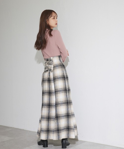 ADIRA（アディラ）の「キモウチェックロングマーメイドスカート（スカート・レディース・ブルー/ブラック・MEDIUM）」の5枚目の写真