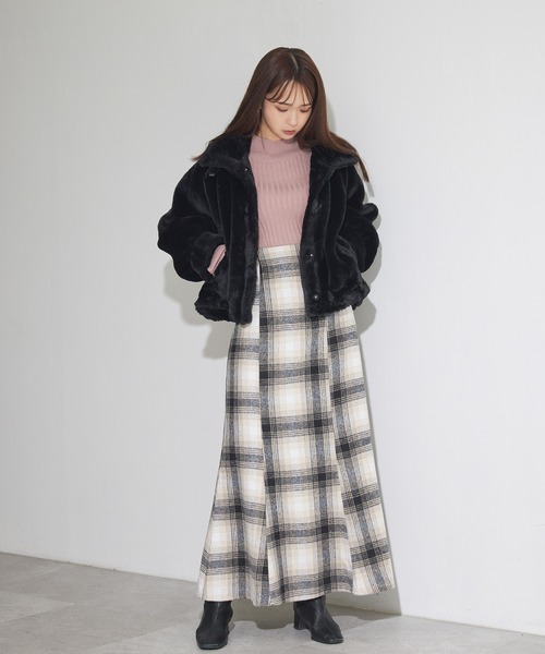 ADIRA（アディラ）の「キモウチェックロングマーメイドスカート（スカート・レディース・ブルー/ブラック・MEDIUM）」の15枚目の写真