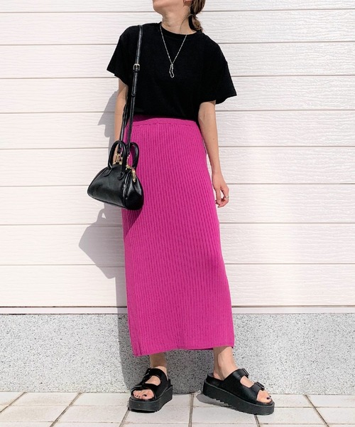 Q（キュー）の「12Gリブタイトスカート（スカート・レディース・ブラック/ピンク・MEDIUM）」の18枚目の写真