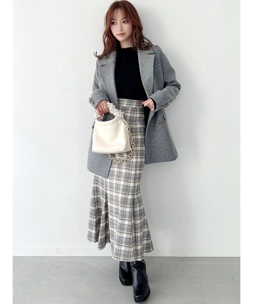 RESEXXY(リゼクシー)の「デザインコンパクトニットトップス(ニット/セーター・レディース・ブラック/ブラウン/アイボリー/ブルー・FREE)」の7枚目の写真