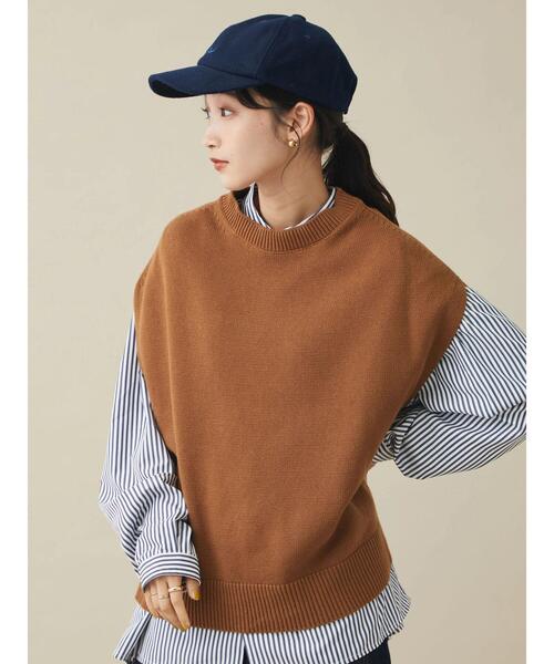 CRAFT STANDARD BOUTIQUE(クラフトスタンダードブティック)の「クルーネックニットベスト *(ベスト・レディース・ブラック/グレイッシュベージュ/ブラウン・FREE)」の8枚目の写真