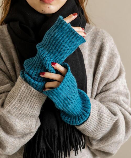 SMELLY（スメリー）の「リブアームウォーマー（アームカバー・レディース・ブラック/ベージュ/ブルー系その他・-）」の6枚目の写真