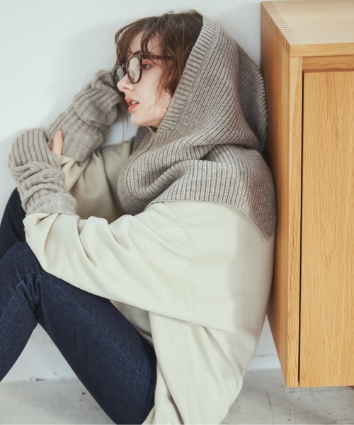 ANGIE（アンジー）の「リブニットバラクラバ＆アームウォーマーセット（ネックウォーマー/スヌード・レディース・杢グレー/ベージュ/ブラック/アイボリー・FREE）」の4枚目の写真