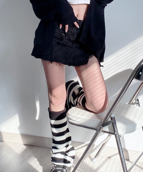 wears(ウェアーズ)の「ブーツカット ルーズレッグウォーマー(レッグウォーマー・レディース・ブラック/アイボリー/グレー系その他/ブラック系その他・FREE)」の17枚目の写真