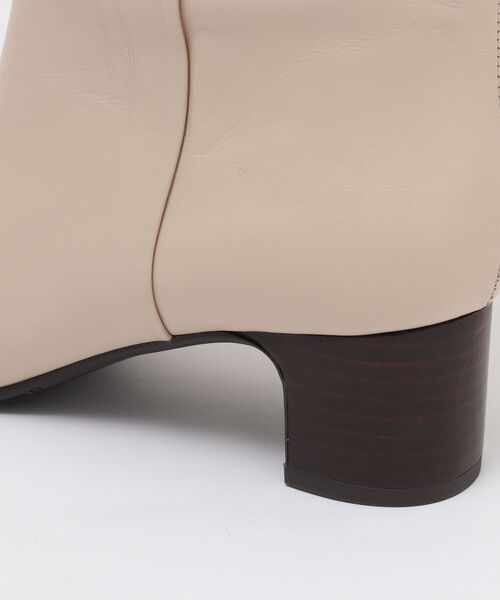 MARIAN（マリアン）の「【MARIAN/ マリアン】アーモンドトゥジップレスロングブーツ（ブーツ・レディース・ベージュ/ブラック/キャメル・37/36/38）」の17枚目の写真