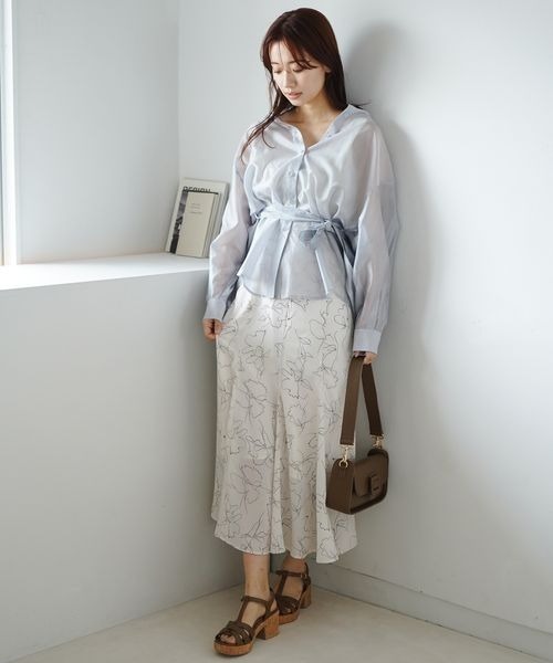 mysty woman(ミスティウーマン)の「シアールーズチュニックシャツ 186265(シャツ/ブラウス・レディース・ブラック/オフホワイト/ピンク/グリーン/ライトベージュ/グレイッシュブルー・FREE)」の21枚目の写真