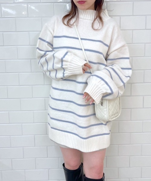 OLIVE des OLIVE(オリーブデオリーブ)の「ボーダーチュニック(ニット/セーター・レディース・ブルー/アイボリー・FREE)」の1枚目の写真