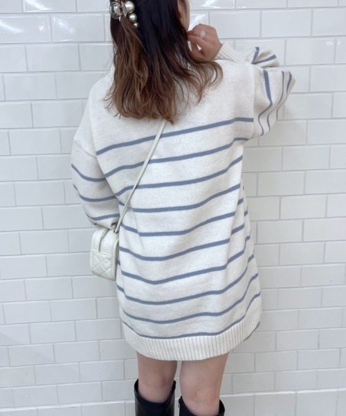 OLIVE des OLIVE(オリーブデオリーブ)の「ボーダーチュニック(ニット/セーター・レディース・ブルー/アイボリー・FREE)」の16枚目の写真