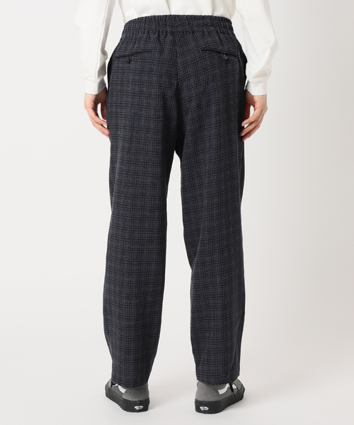 417 EDIFICE（フォーワンセブンエディフィス）の「バスケットワイドイージーパンツ（スラックス・メンズ・ホワイト/ブラック/ネイビー/ブラウン/グリーン・MEDIUM/LARGE）」の6枚目の写真