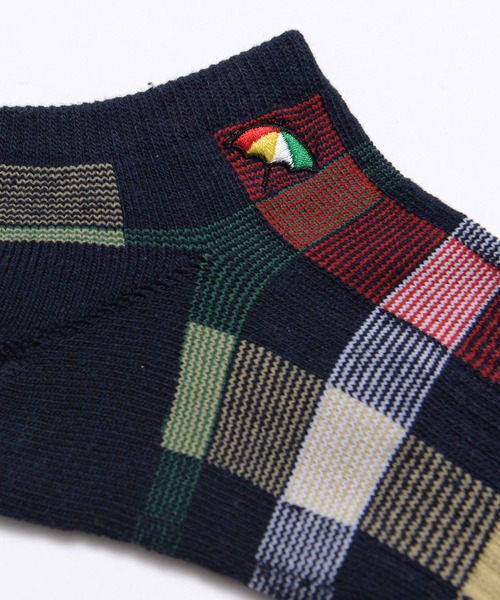 Arnold Palmer（アーノルドパーマー）の「パーマーチェック スニーカーソックス（ソックス/靴下・レディース・ベージュ/ネイビー・23-25cm/25-27CM）」の3枚目の写真