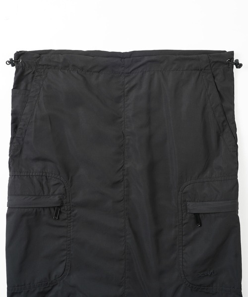 X-girl(エックスガール)の「GATHERED WAIST CARGO SKIRT(スカート・レディース・ブラック/ホワイト/ライトグリーン・S/M)」の5枚目の写真
