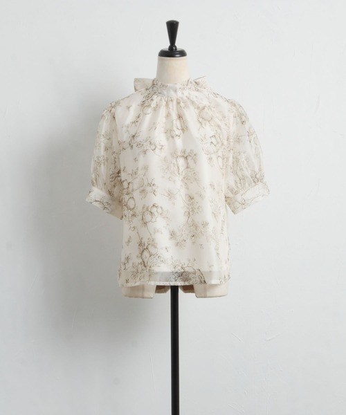 tocco closet（トッコ　クローゼット）の「前後２ＷＡＹボウタイリボントワルドジュイシアーブラウス（シャツ/ブラウス・レディース・ベージュ/ブルー・M）」の7枚目の写真