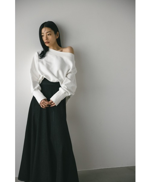 セール】オフショルダールーズスウェット（スウェット