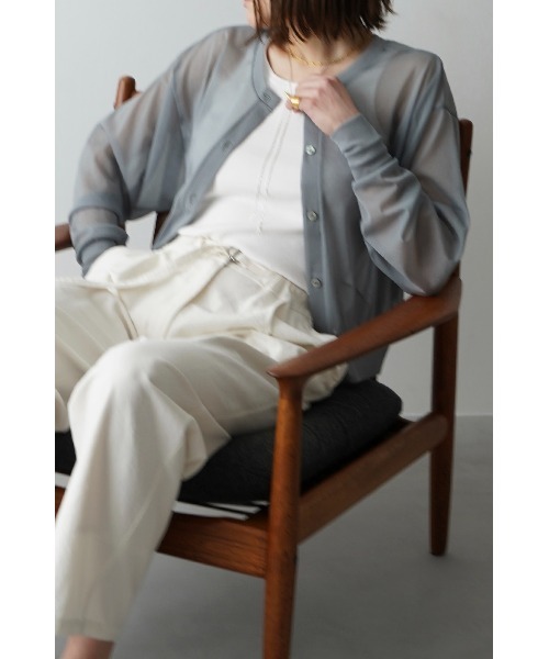 CLANE(クラネ)の「CLANE/クラネ/W FACE CENTER LINE CARDIGAN(カーディガン/ボレロ・レディース・ブルー/ブラック/ベージュ・1)」の3枚目の写真