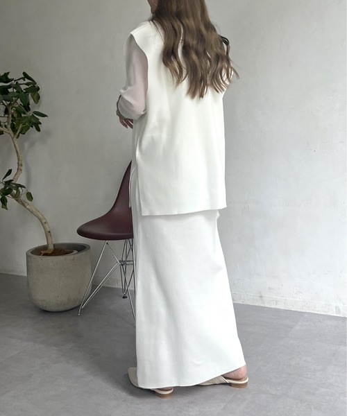 prose verse（プロズヴェール）の「ニットベスト×ニットキャミワンピースセット（ワンピース・レディース・ブラック/オフホワイト・ﾌﾘ-）」の3枚目の写真