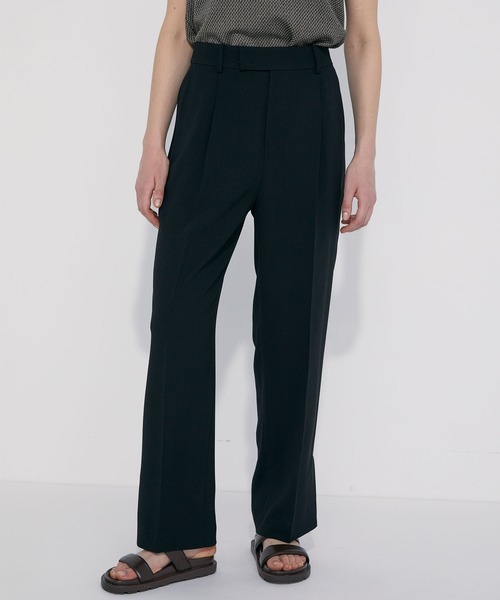 N.O.R.C（ノーク）の「サイドヘムスリットパンツ（スラックス・レディース・ライラック/ベージュ/ブラック・S/M）」の2枚目の写真