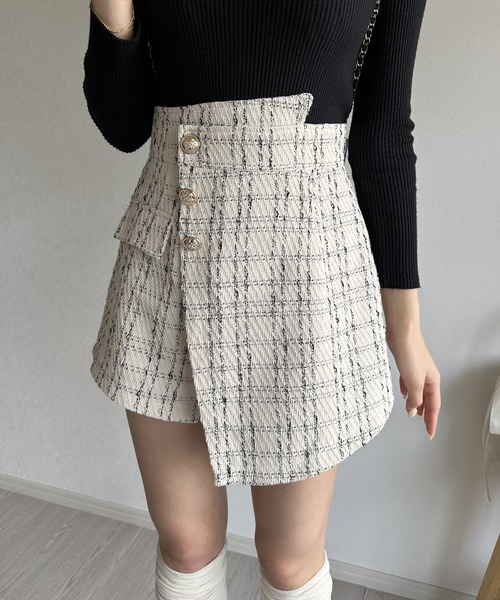 Silly（シリー）の「アシンメトリーツイードハイウエストフェイクスカート（スカート・レディース・ホワイト/ブラック・SMALL/MEDIUM/LARGE）」の6枚目の写真