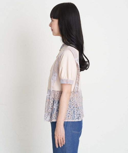 A de a.v.v(アードアー・ヴェ・ヴェ)の「刺繍入りケミカルレースブラウス(シャツ/ブラウス・レディース・ブラック/ベージュ・SMALL/MEDIUM/36/38)」の18枚目の写真