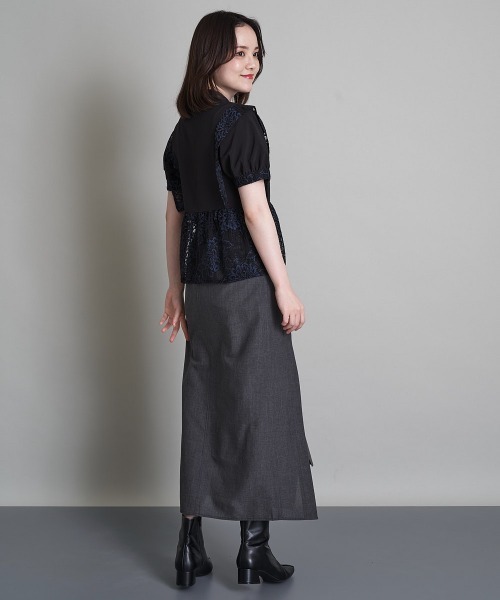 A de a.v.v(アードアー・ヴェ・ヴェ)の「刺繍入りケミカルレースブラウス(シャツ/ブラウス・レディース・ブラック/ベージュ・SMALL/MEDIUM/36/38)」の6枚目の写真