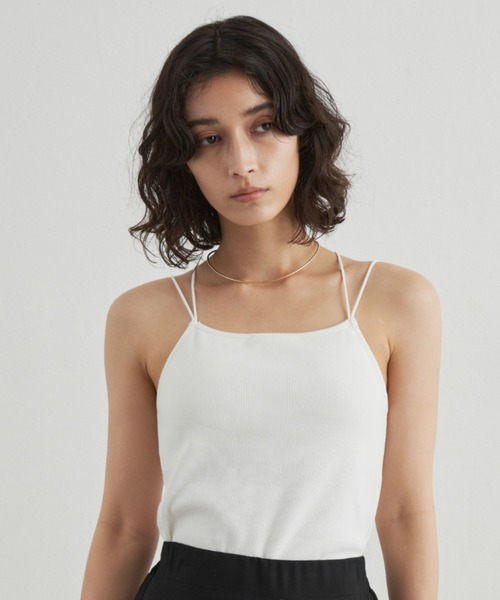 Aunt Marie's（アントマリーズ）の「カップ付きバッククロスキャミソール（キャミソール・レディース・ベージュ/ホワイト/ブラック/チャコールグレー・FREE）」の6枚目の写真