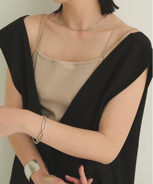 Aunt Marie's（アントマリーズ）の「カップ付きバッククロスキャミソール（キャミソール・レディース・ベージュ/ホワイト/ブラック/チャコールグレー・FREE）」の18枚目の写真